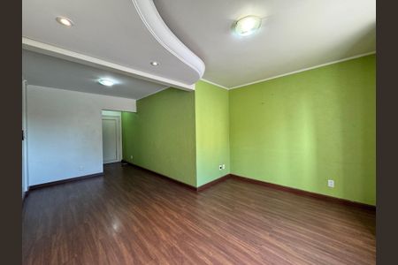 Apartamento à venda com 80m², 2 quartos e sem vaga Apartamento à venda com 80m², 2 quartos e sem vagaSala