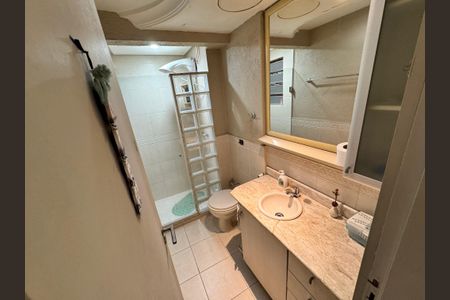 Apartamento à venda com 80m², 2 quartos e sem vaga Apartamento à venda com 80m², 2 quartos e sem vagaBanheiro