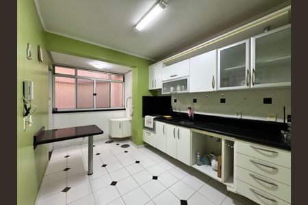 Apartamento à venda com 80m², 2 quartos e sem vaga Apartamento à venda com 80m², 2 quartos e sem vagaCozinha