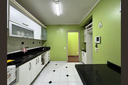 Apartamento à venda com 80m², 2 quartos e sem vaga Apartamento à venda com 80m², 2 quartos e sem vagaCozinha