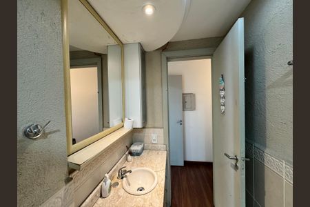 Apartamento à venda com 80m², 2 quartos e sem vaga Apartamento à venda com 80m², 2 quartos e sem vagaCozinha