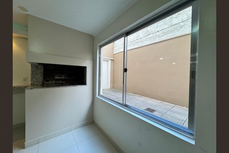 Apartamento à venda com 80m², 2 quartos e sem vaga Apartamento à venda com 80m², 2 quartos e sem vagaÁrea comum