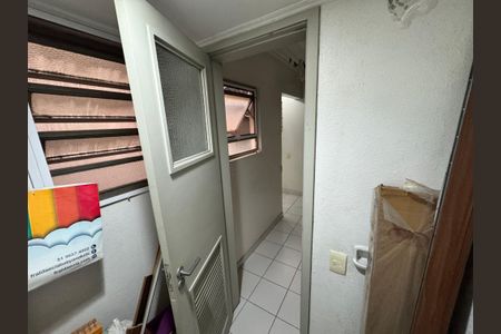 Apartamento à venda com 80m², 2 quartos e sem vaga Apartamento à venda com 80m², 2 quartos e sem vagaLavabo