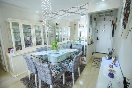 Apartamento à venda com 78m², 3 quartos e 1 vagaSala de Jantar