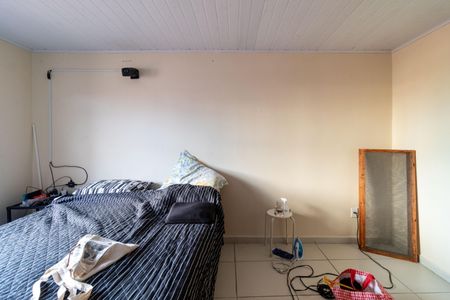 Casa à venda com 197m², 4 quartos e 2 vagas Casa à venda com 197m², 4 quartos e 2 vagasEdícula - Quarto 2
