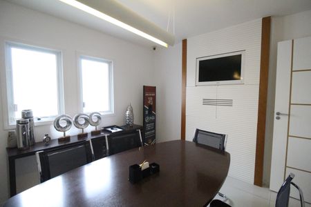 Casa à venda com 523m², 4 quartos e 2 vagasSala 3