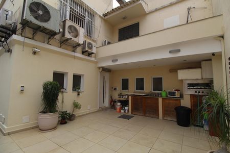 Casa à venda com 523m², 4 quartos e 2 vagasEspaço Gourmet