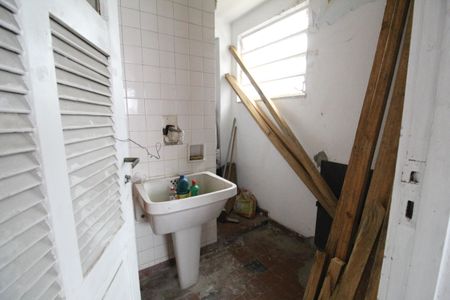 Casa à venda com 523m², 4 quartos e 2 vagasÁrea de serviço 2