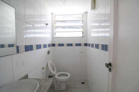 Casa à venda com 523m², 4 quartos e 2 vagasBanheiro 6