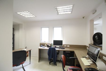 Casa à venda com 523m², 4 quartos e 2 vagasSala 2