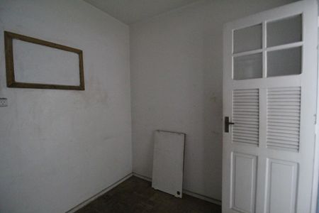 Casa à venda com 523m², 4 quartos e 2 vagasSala 11