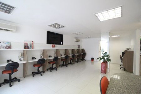 Casa à venda com 523m², 4 quartos e 2 vagasSala 5