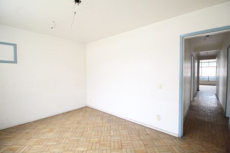 Casa à venda com 523m², 4 quartos e 2 vagasQuarto 3