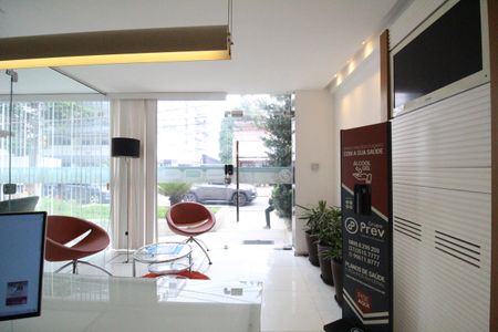 Casa à venda com 523m², 4 quartos e 2 vagasSala 1