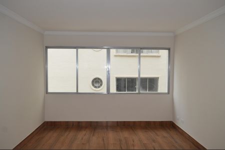 Apartamento à venda com 83m², 3 quartos e 1 vagaSala