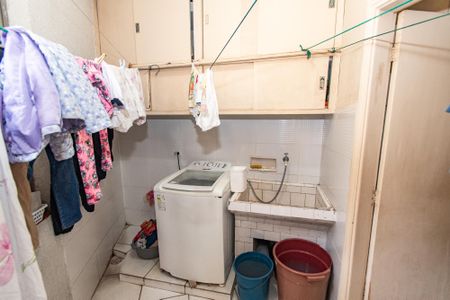 Casa à venda com 250m², 4 quartos e 1 vaga Casa à venda com 250m², 4 quartos e 1 vagaÁrea de serviço