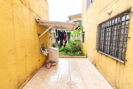 Casa à venda com 250m², 4 quartos e 1 vaga Casa à venda com 250m², 4 quartos e 1 vagaCasa 2 - Área de serviço