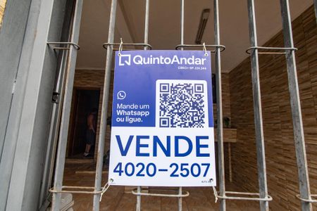 Casa à venda com 250m², 4 quartos e 1 vaga Casa à venda com 250m², 4 quartos e 1 vagaPlaca
