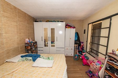 Casa à venda com 250m², 4 quartos e 1 vaga Casa à venda com 250m², 4 quartos e 1 vagaCasa 2 - Quarto