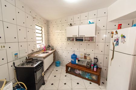 Casa à venda com 250m², 4 quartos e 1 vaga Casa à venda com 250m², 4 quartos e 1 vagaCasa 2 - Cozinha