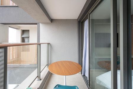 Varanda de kitnet/studio à venda com 1 quarto, 25m² em Vila Clementino, São Paulo