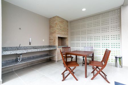 Apartamento para alugar com 37m², 2 quartos e sem vagaÁrea comum - Churrasqueira 1