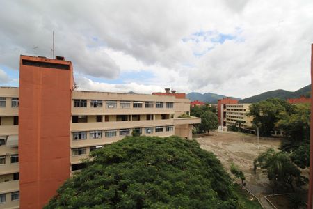 Apartamento à venda com 56m², 2 quartos e 1 vagaSala - Vista