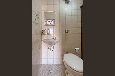 Casa à venda com 233m², 4 quartos e 4 vagas Casa à venda com 233m², 4 quartos e 4 vagasBanheiro - Suíte 2