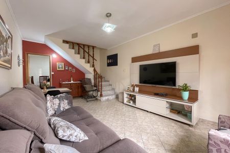 Casa à venda com 233m², 4 quartos e 4 vagas Casa à venda com 233m², 4 quartos e 4 vagasSala