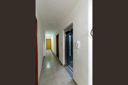 Apartamento à venda com 43m², 2 quartos e sem vaga Apartamento à venda com 43m², 2 quartos e sem vagaÁrea comum