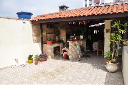 Casa à venda com 280m², 3 quartos e 2 vagas Casa à venda com 280m², 3 quartos e 2 vagasDetalhe - Varanda e Churrasqueira
