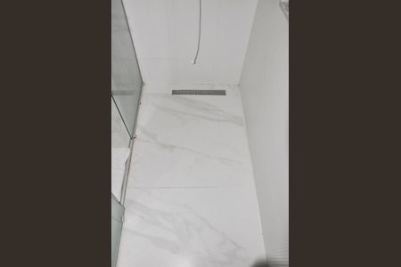 Casa à venda com 280m², 3 quartos e 2 vagas Casa à venda com 280m², 3 quartos e 2 vagasDetalhe - Banheiro Social