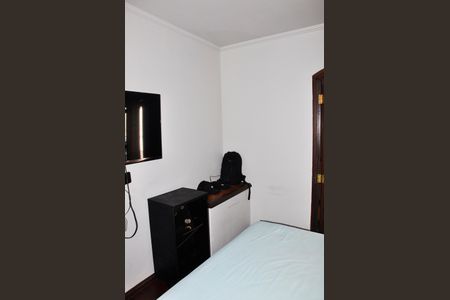 Casa à venda com 280m², 3 quartos e 2 vagas Casa à venda com 280m², 3 quartos e 2 vagasDetalhe - Quarto 02 com Varanda e Churrasqueira