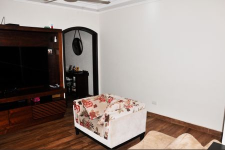 Casa à venda com 280m², 3 quartos e 2 vagas Casa à venda com 280m², 3 quartos e 2 vagasDetalhe - Sala
