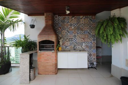 Apartamento à venda com 127m², 2 quartos e 2 vagasÁrea Externa - Churrasqueira