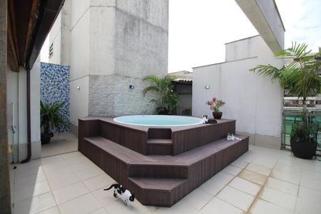 Apartamento à venda com 127m², 2 quartos e 2 vagasÁrea Externa