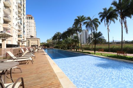 Apartamento à venda com 59m², 1 quarto e 1 vagaÁrea comum - Piscina