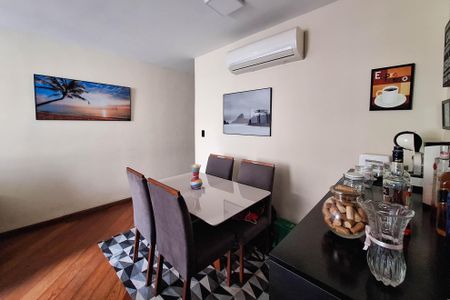 Apartamento à venda com 89m², 3 quartos e 1 vaga Apartamento à venda com 89m², 3 quartos e 1 vagaSala