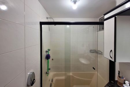 Apartamento à venda com 89m², 3 quartos e 1 vaga Apartamento à venda com 89m², 3 quartos e 1 vagaBanheiro da Suíte