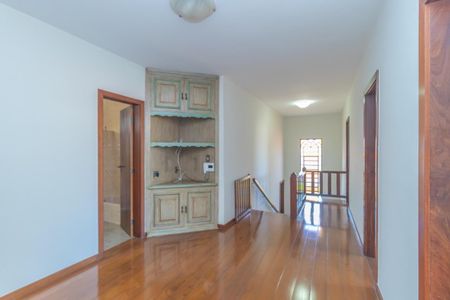 Casa à venda com 436m², 5 quartos e 2 vagas Casa à venda com 436m², 5 quartos e 2 vagasFoto 34