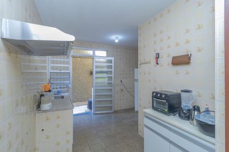 Casa à venda com 436m², 5 quartos e 2 vagas Casa à venda com 436m², 5 quartos e 2 vagasFoto 46