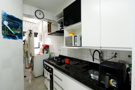 Apartamento à venda com 72m², 3 quartos e 1 vaga Apartamento à venda com 72m², 3 quartos e 1 vagaCozinha e Área de Serviço