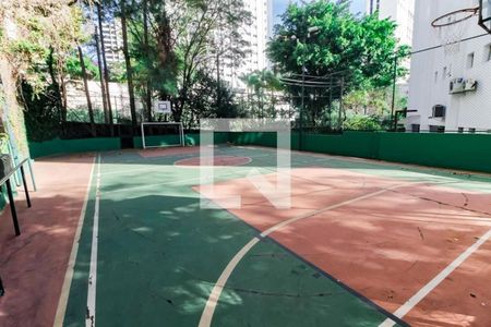 Apartamento à venda com 136m², 2 quartos e 2 vagasÁrea comum - Quadra