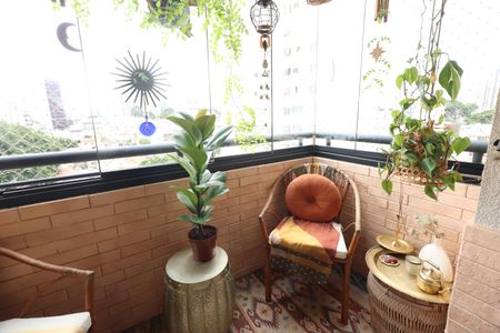 Apartamento à venda com 70m², 2 quartos e 2 vagasVaranda