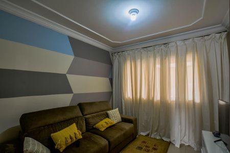 Casa à venda com 274m², 4 quartos e 4 vagasSala de TV