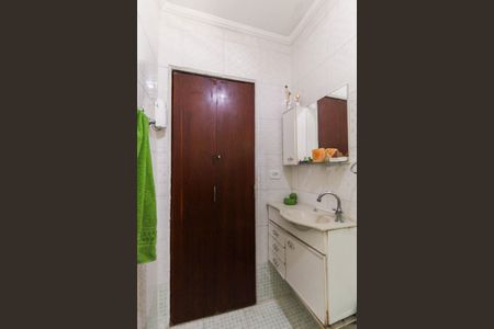 Casa de condomínio para alugar com 120m², 3 quartos e 1 vaga Casa de condomínio para alugar com 120m², 3 quartos e 1 vagaBanheiro da Suíte