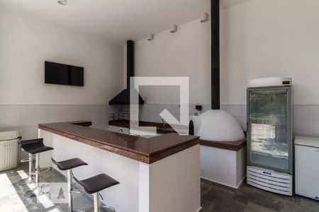 Apartamento à venda com 230m², 5 quartos e 4 vagas Apartamento à venda com 230m², 5 quartos e 4 vagasÁrea comum - Churrasqueira