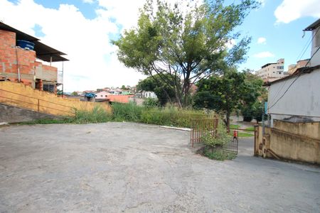 Casa à venda com 164m², 3 quartos e 8 vagasGaragem