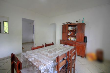 Casa à venda com 164m², 3 quartos e 8 vagasSala de Jantar