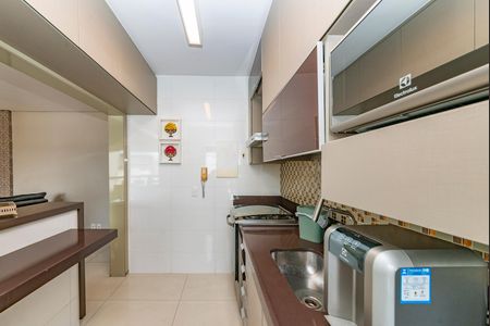 Apartamento à venda com 98m², 3 quartos e 2 vagas Apartamento à venda com 98m², 3 quartos e 2 vagasCozinha